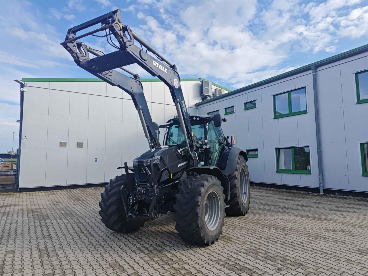 Deutz-Fahr 6215 TTV - جرار: صور 3 Deutz-Fahr 6215 TTV - جرار: صور 3