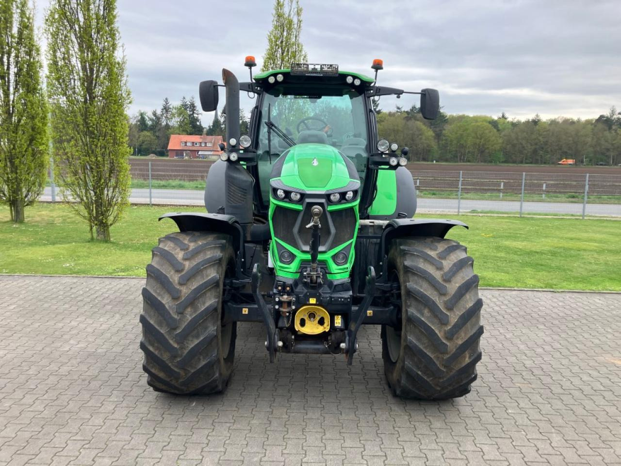Deutz-Fahr 6215 TTV - جرار: صور 5 Deutz-Fahr 6215 TTV - جرار: صور 5