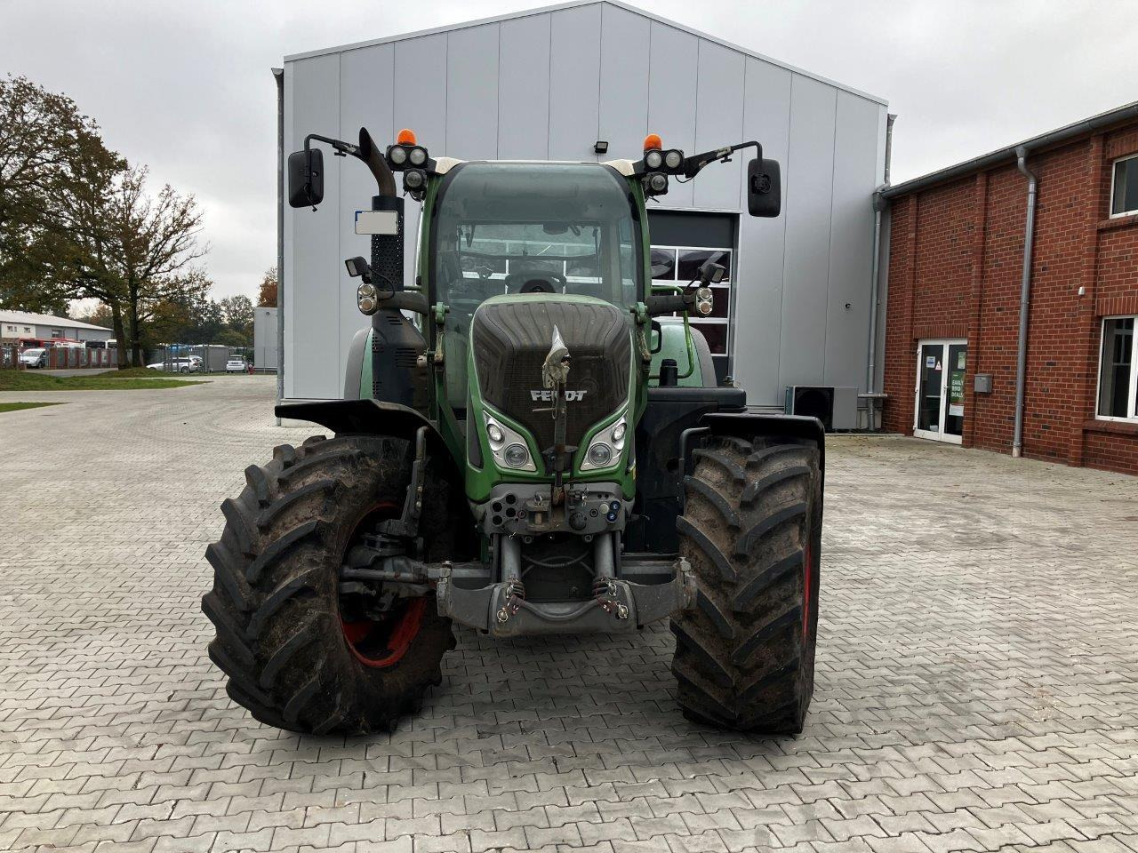 Fendt 716 Vario Profi Plus - جرار: صور 2 Fendt 716 Vario Profi Plus - جرار: صور 2