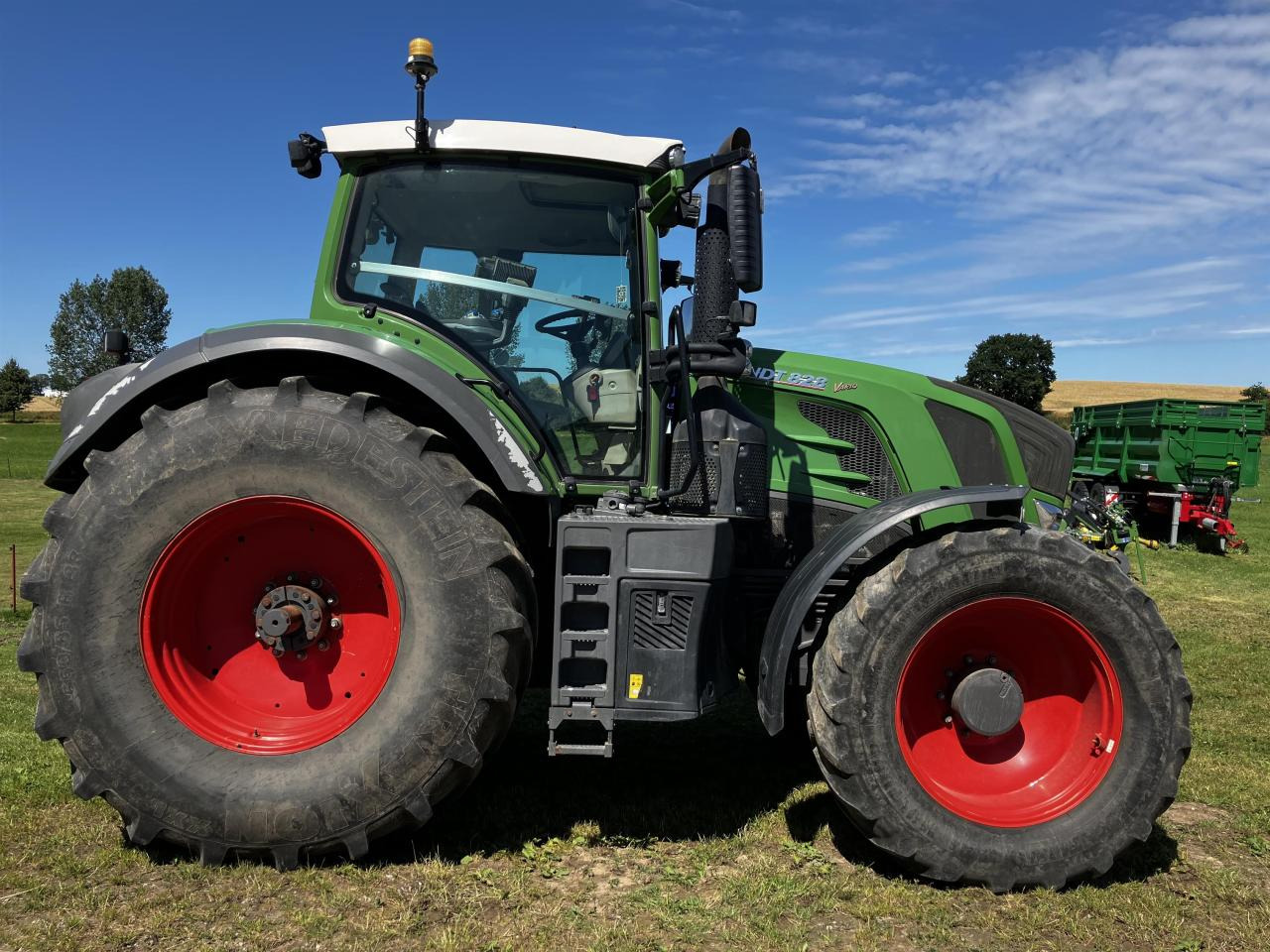 Fendt 828 Vario - جرار: صور 2 Fendt 828 Vario - جرار: صور 2