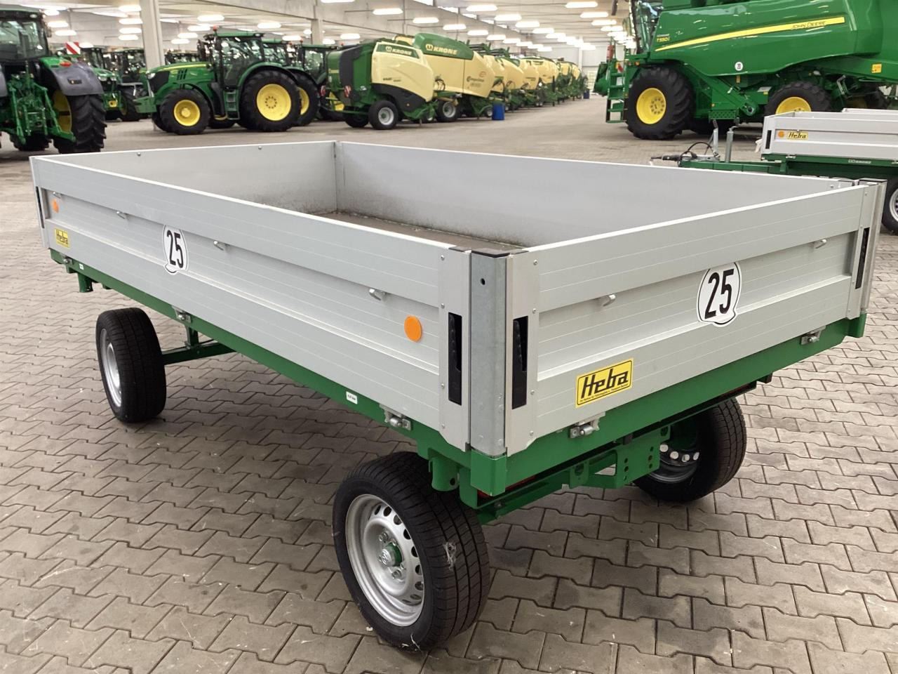 Heba Fahrzeugbau 2517/3SK-2 - قلابة مقطورة: صور 4 Heba Fahrzeugbau 2517/3SK-2 - قلابة مقطورة: صور 4