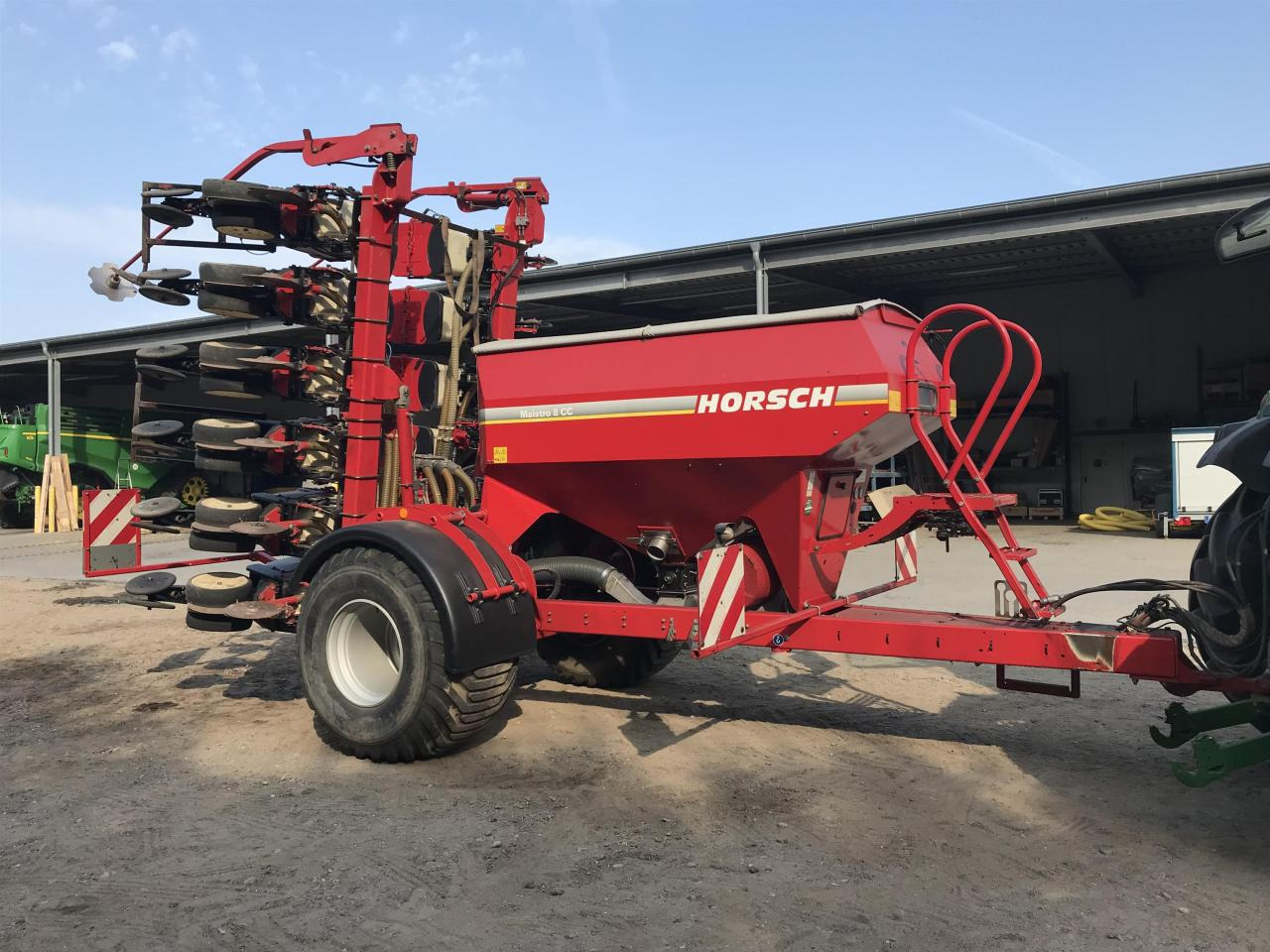 Horsch Maistro 12 CC - وضع البذور فى خطوط: صور 2 Horsch Maistro 12 CC - وضع البذور فى خطوط: صور 2