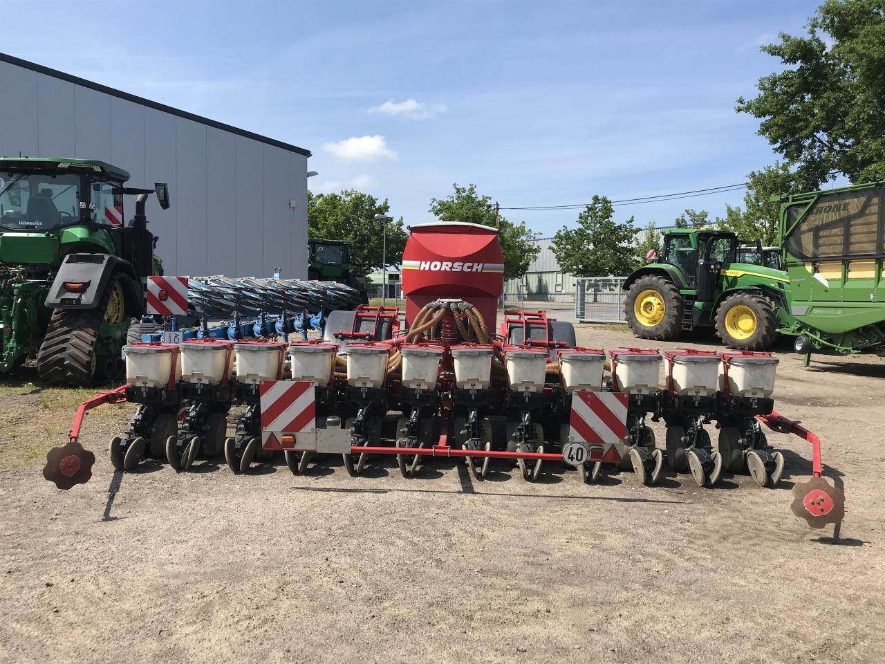 Horsch Maistro 8CC - وضع البذور فى خطوط: صور 3 Horsch Maistro 8CC - وضع البذور فى خطوط: صور 3