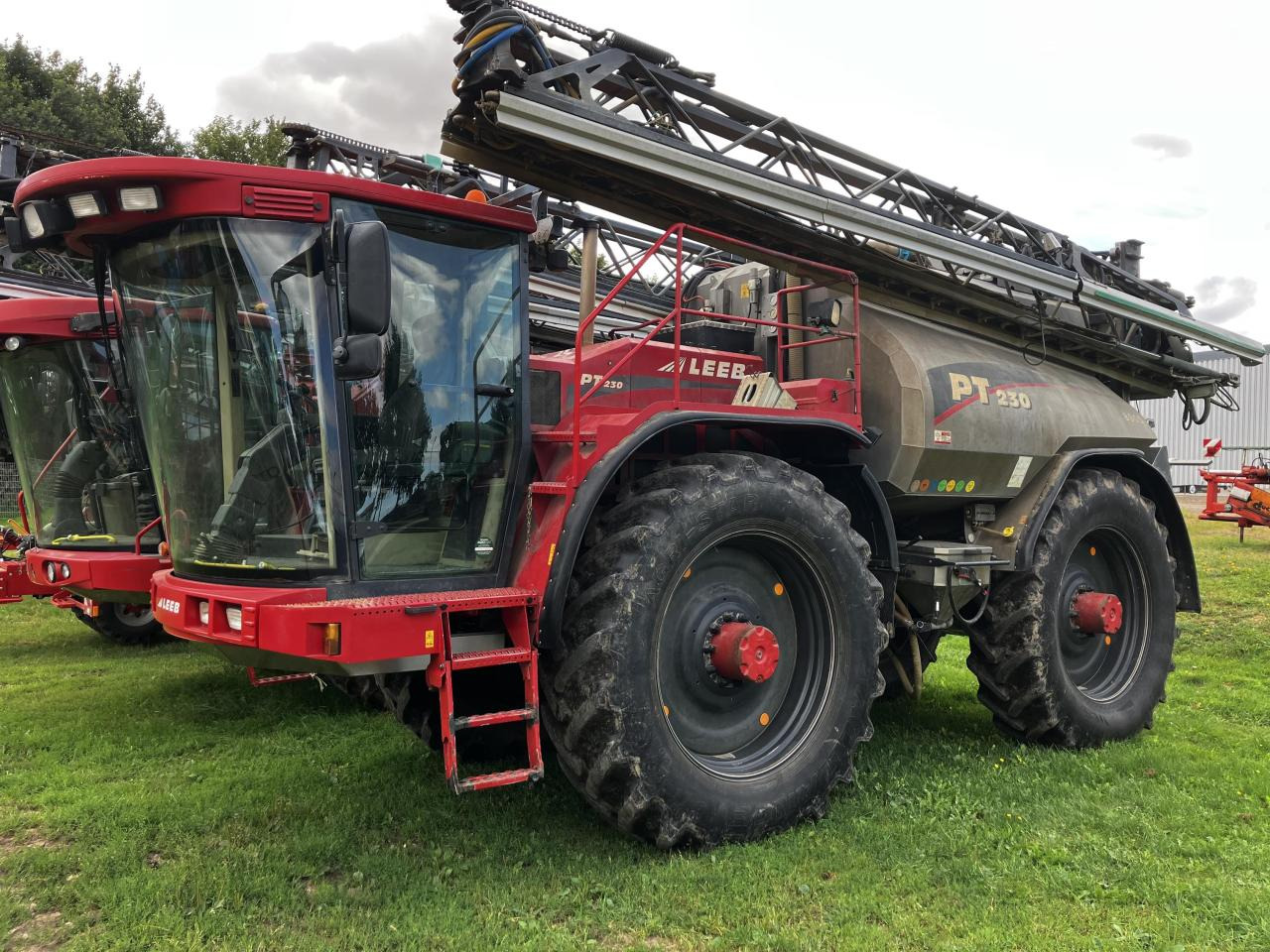 Horsch PT 230 - آلة الرش المقطورة: صور 1 Horsch PT 230 - آلة الرش المقطورة: صور 1