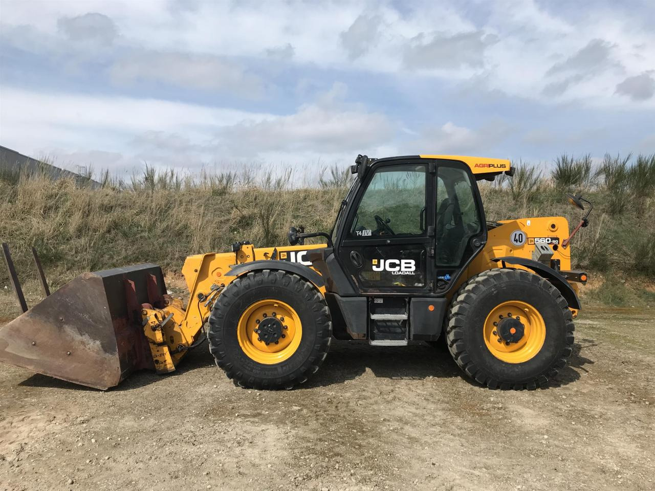 JCB 560-80 Agri Plus - رافعة تلسكوبية: صور 2 JCB 560-80 Agri Plus - رافعة تلسكوبية: صور 2