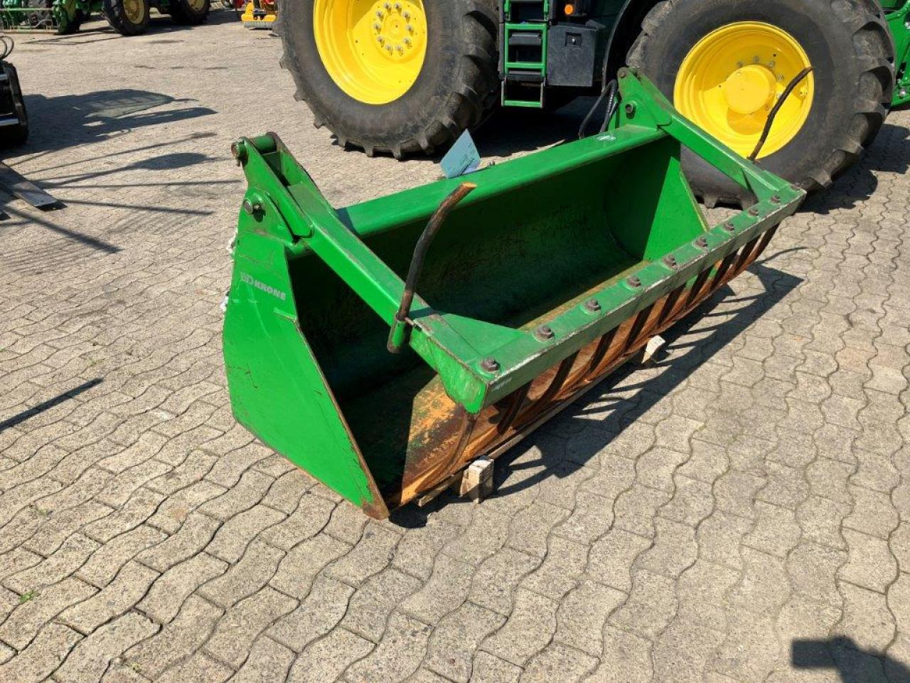 John Deere 2,20 m - بكت: صور 3 John Deere 2,20 m - بكت: صور 3