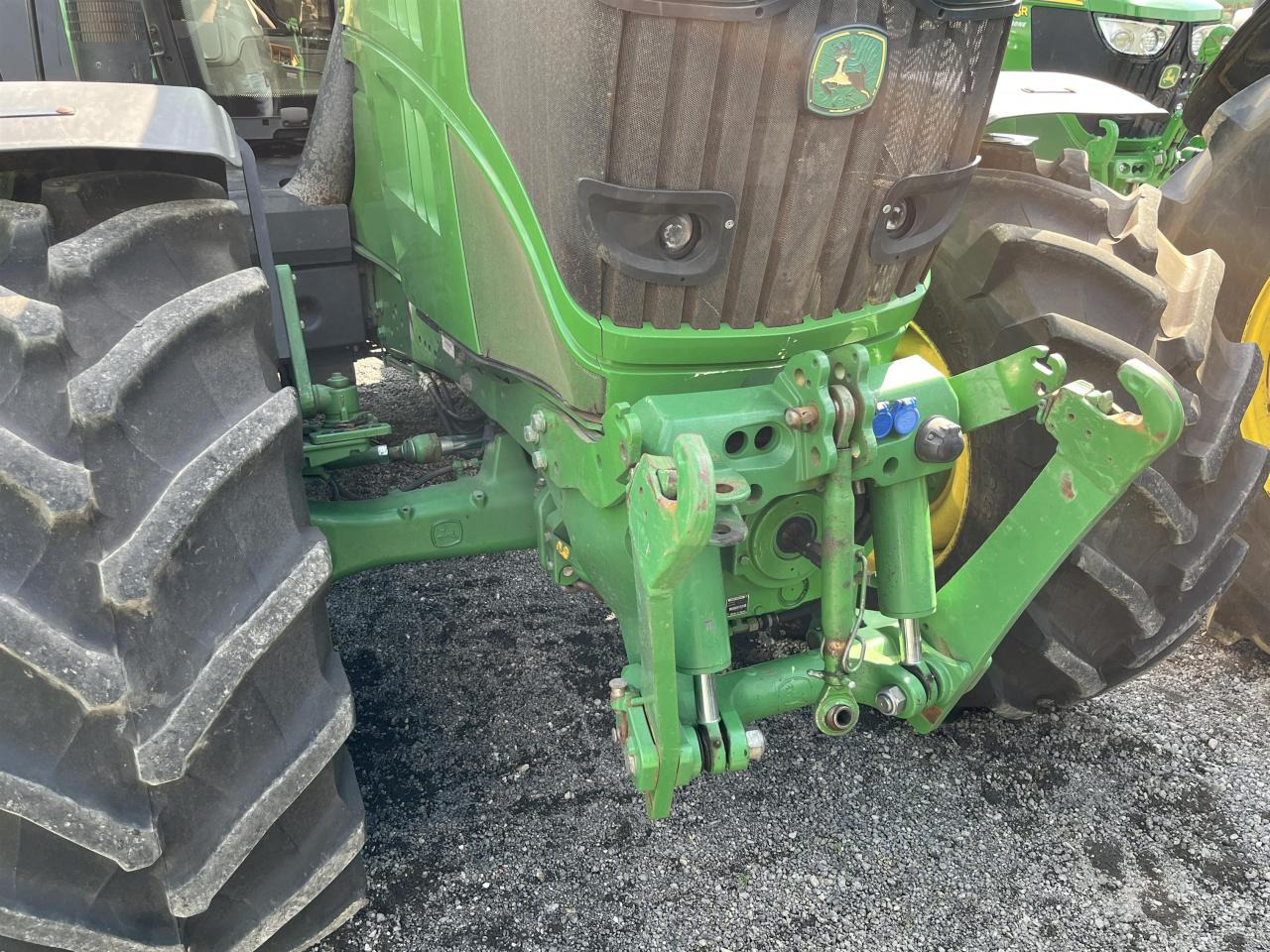 John Deere 6210R - جرار: صور 2 John Deere 6210R - جرار: صور 2