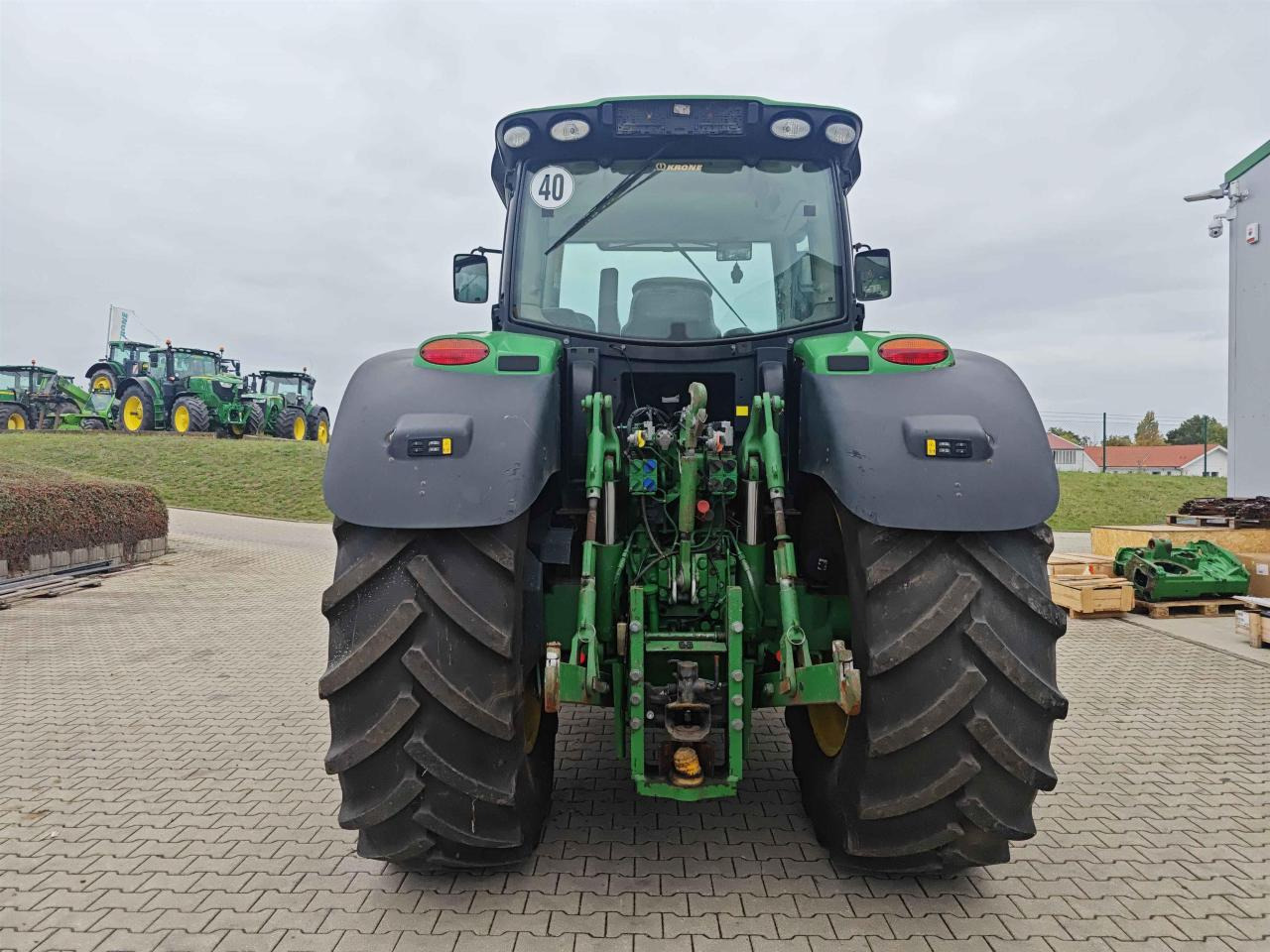 John Deere 6210R - جرار: صور 4 John Deere 6210R - جرار: صور 4