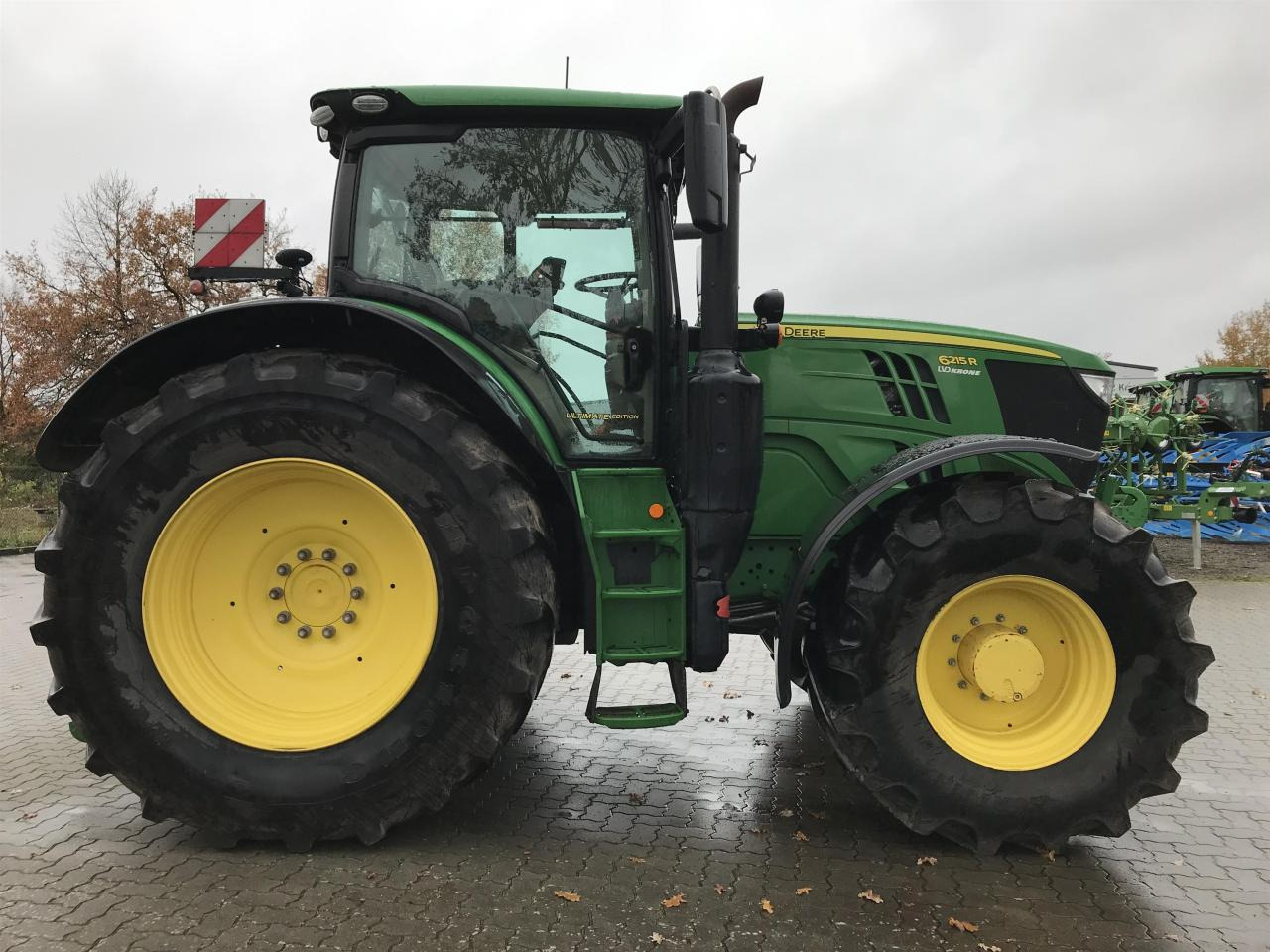 John Deere 6215R - جرار: صور 2 John Deere 6215R - جرار: صور 2