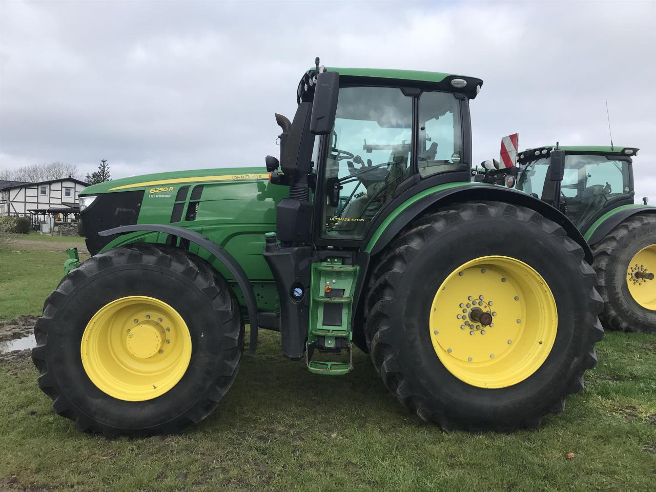 John Deere 6250R - جرار: صور 1 John Deere 6250R - جرار: صور 1