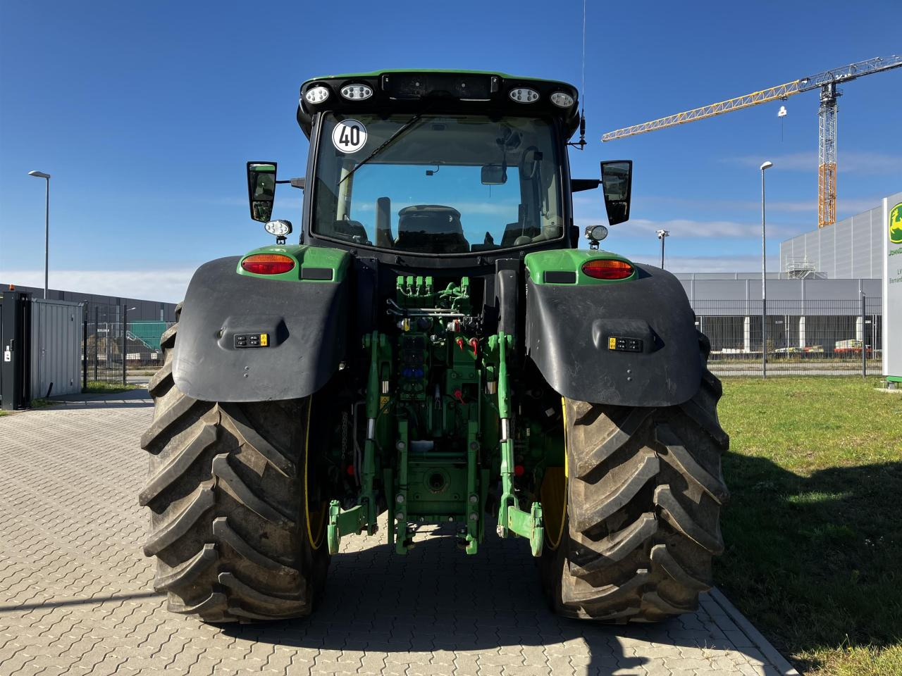 John Deere 6R 185 - جرار: صور 5 John Deere 6R 185 - جرار: صور 5