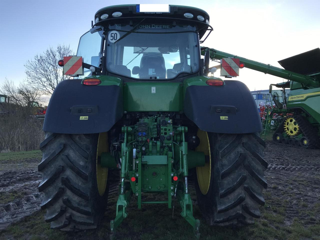 John Deere 7310R - جرار: صور 4 John Deere 7310R - جرار: صور 4