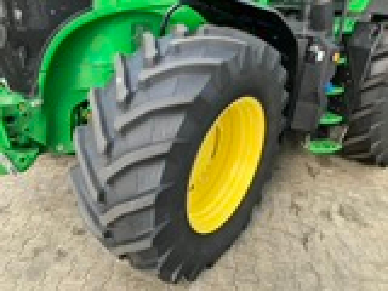 John Deere 7R 330 - جرار: صور 3 John Deere 7R 330 - جرار: صور 3