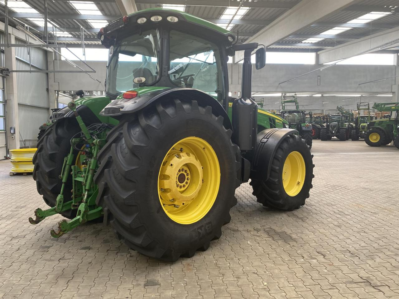 John Deere 8360R - جرار: صور 5 John Deere 8360R - جرار: صور 5