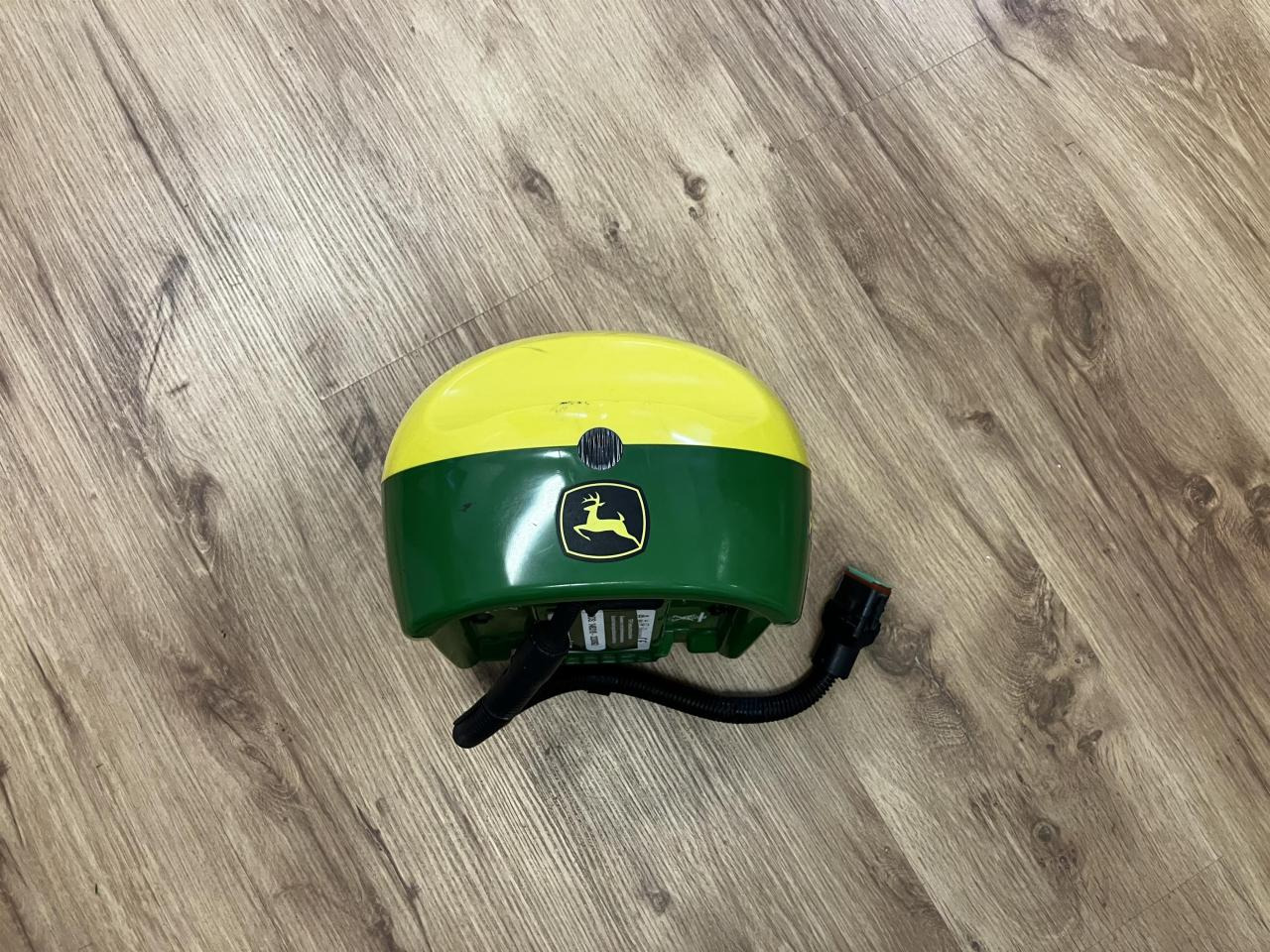 John Deere SF6000 SF3, M-RTK - نظم الملاحة - الآلات والماكينات الزراعية: صور 2 John Deere SF6000 SF3, M-RTK - نظم الملاحة - الآلات والماكينات الزراعية: صور 2