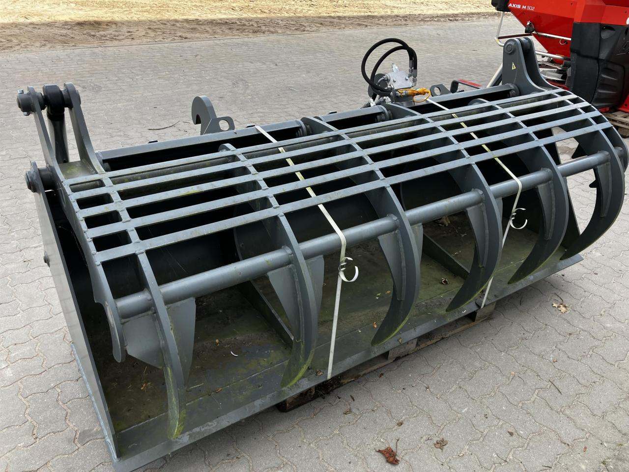 Kramer 2400 mm - بكت: صور 1 Kramer 2400 mm - بكت: صور 1