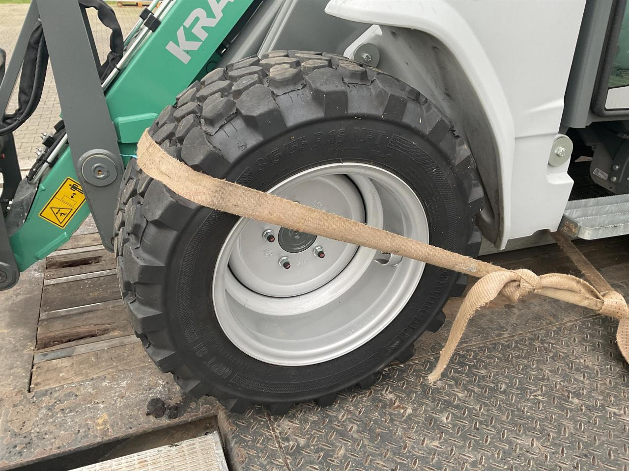 Kramer KL14.5 - اللودر بعجل: صور 2 Kramer KL14.5 - اللودر بعجل: صور 2