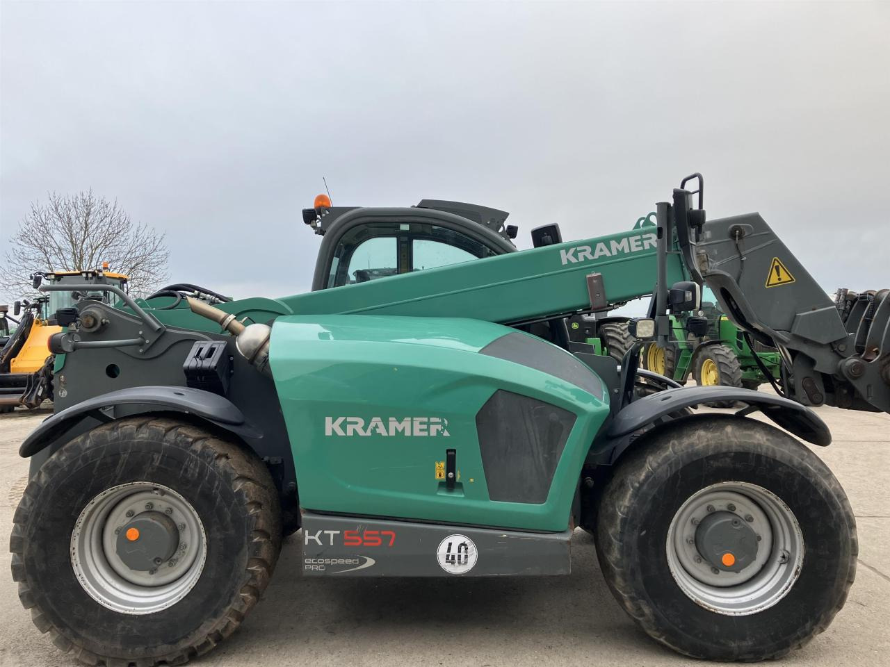 Kramer KT557 - رافعة تلسكوبية: صور 3 Kramer KT557 - رافعة تلسكوبية: صور 3