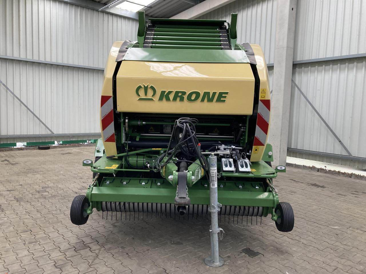 Krone CF 155 XC - مكبس القش الدائري: صور 2 Krone CF 155 XC - مكبس القش الدائري: صور 2