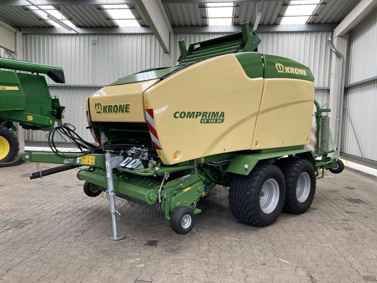 Krone CF 155 XC - مكبس القش الدائري: صور 1 Krone CF 155 XC - مكبس القش الدائري: صور 1