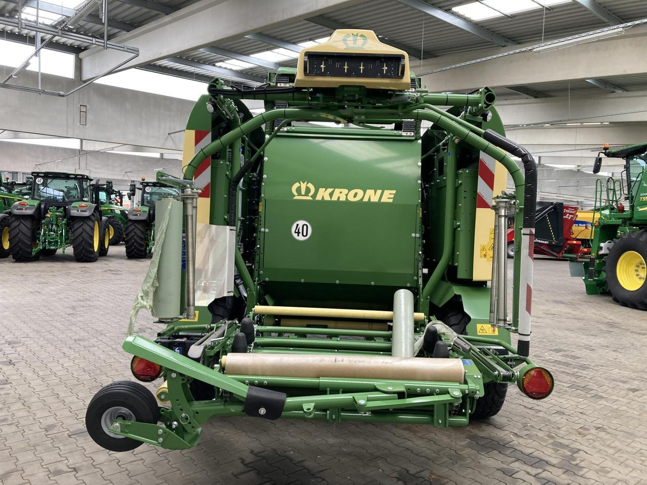 Krone CF 155 XC - مكبس القش الدائري: صور 4 Krone CF 155 XC - مكبس القش الدائري: صور 4