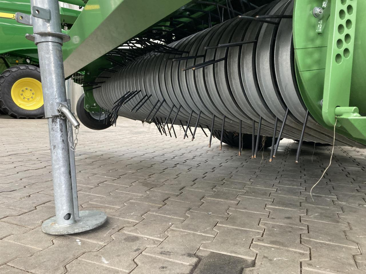 Krone CF 155 XC - مكبس القش الدائري: صور 5 Krone CF 155 XC - مكبس القش الدائري: صور 5