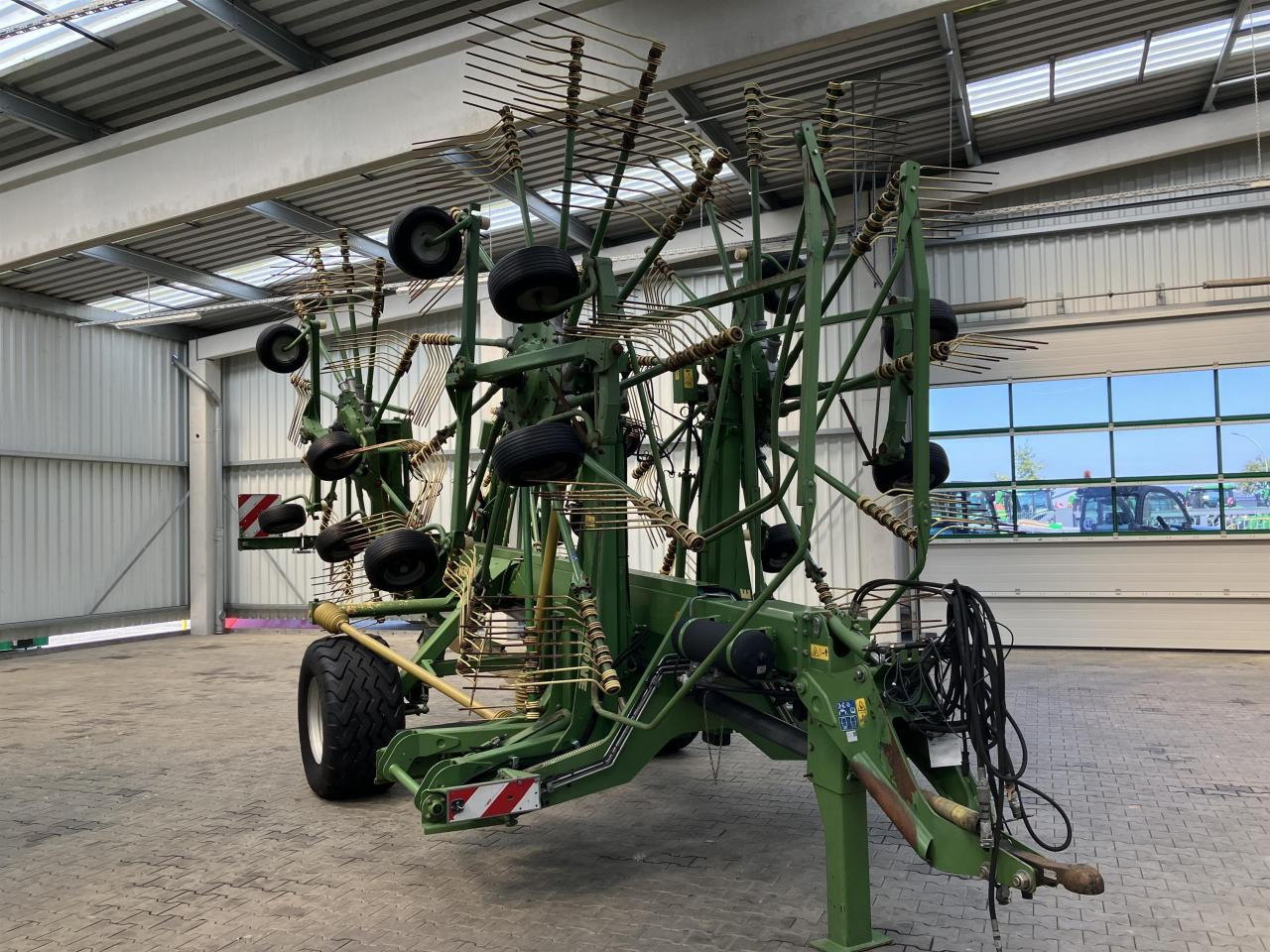 Krone Swadro 1400 - لمّامَة القش: صور 1 Krone Swadro 1400 - لمّامَة القش: صور 1