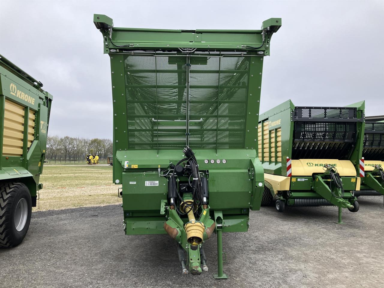 Krone TX 560 D - مقطورات الاعلاف: صور 2 Krone TX 560 D - مقطورات الاعلاف: صور 2