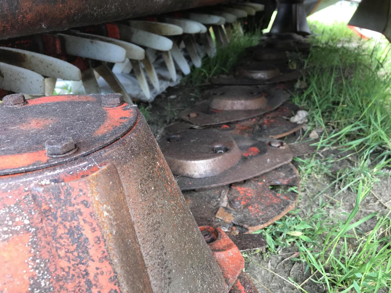 Kuhn FC883 & FC 313F-FF - جزازة: صور 4 Kuhn FC883 & FC 313F-FF - جزازة: صور 4