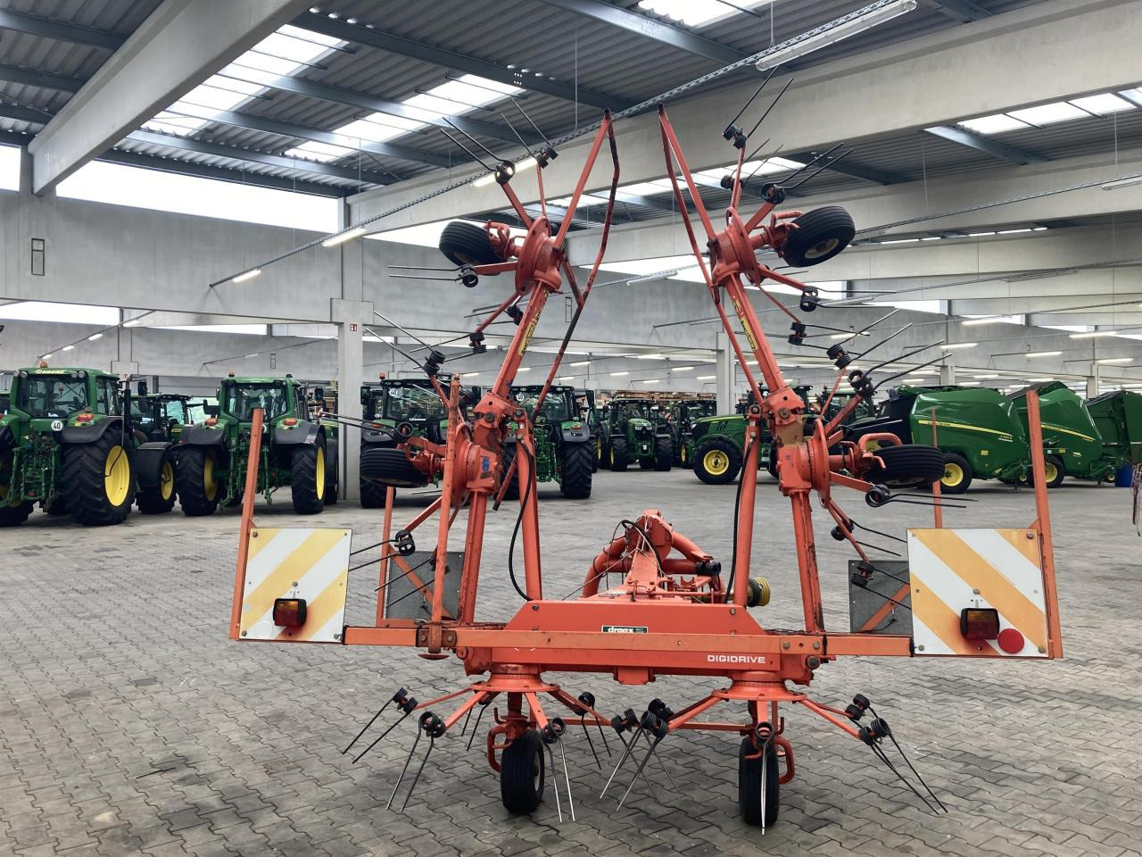 Kuhn GF 6301 MH - لمّامَة القش: صور 5 Kuhn GF 6301 MH - لمّامَة القش: صور 5