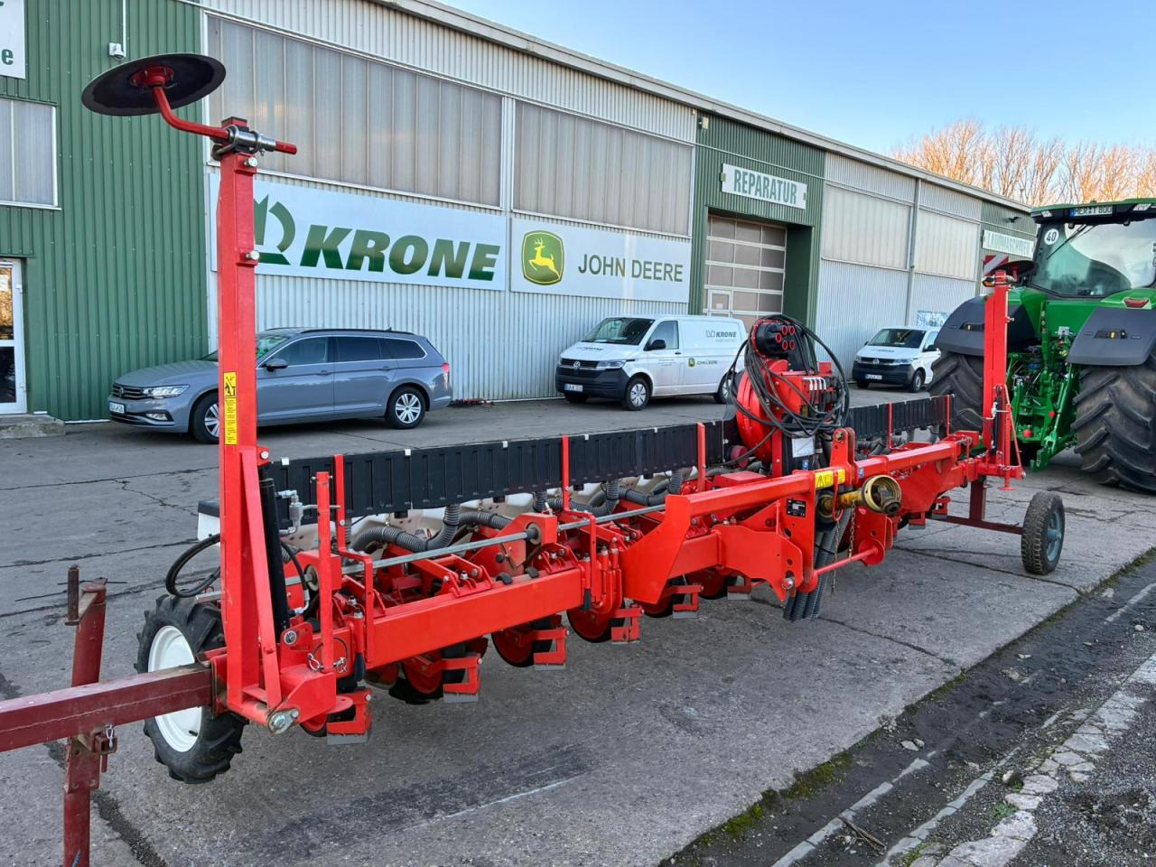 Kuhn PL2 Monob 6M00 12RG - وضع البذور فى خطوط: صور 2 Kuhn PL2 Monob 6M00 12RG - وضع البذور فى خطوط: صور 2