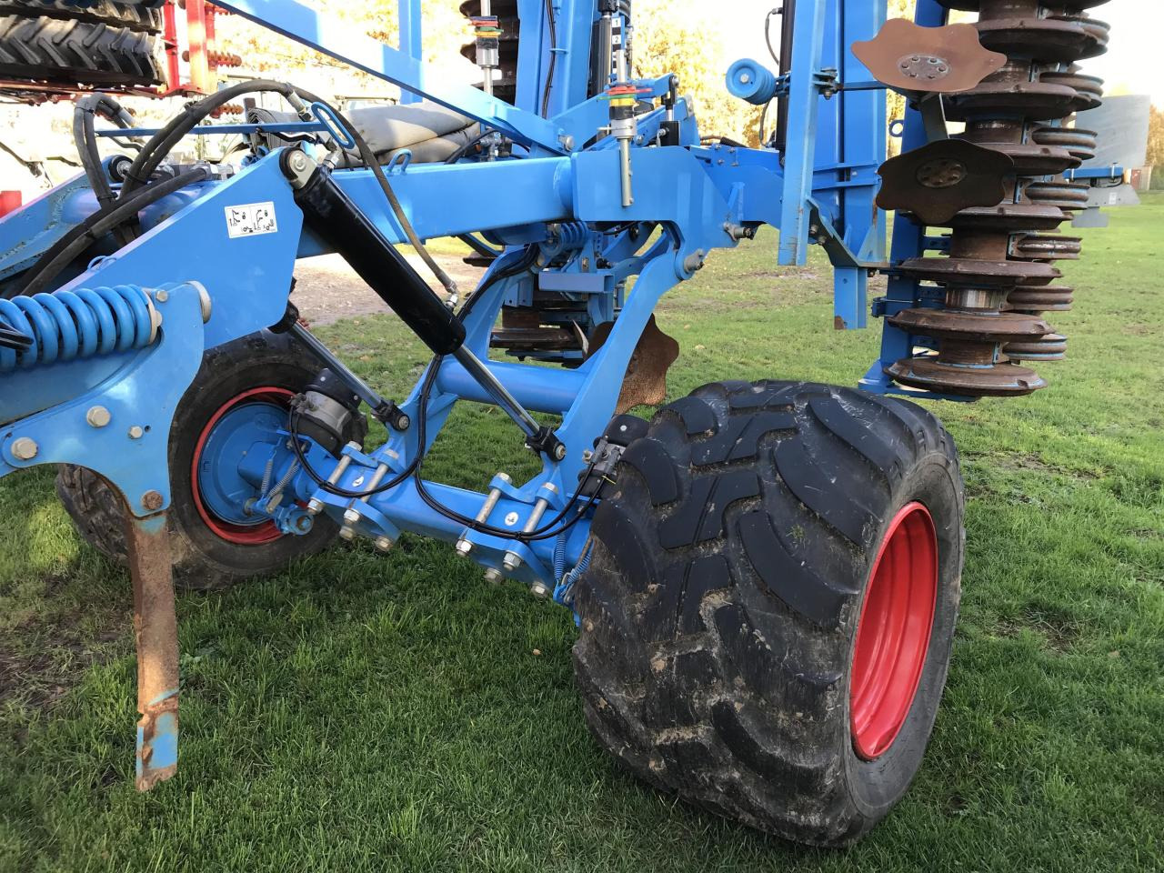 Lemken Karat 12/700 KUA - مسلفة: صور 5 Lemken Karat 12/700 KUA - مسلفة: صور 5