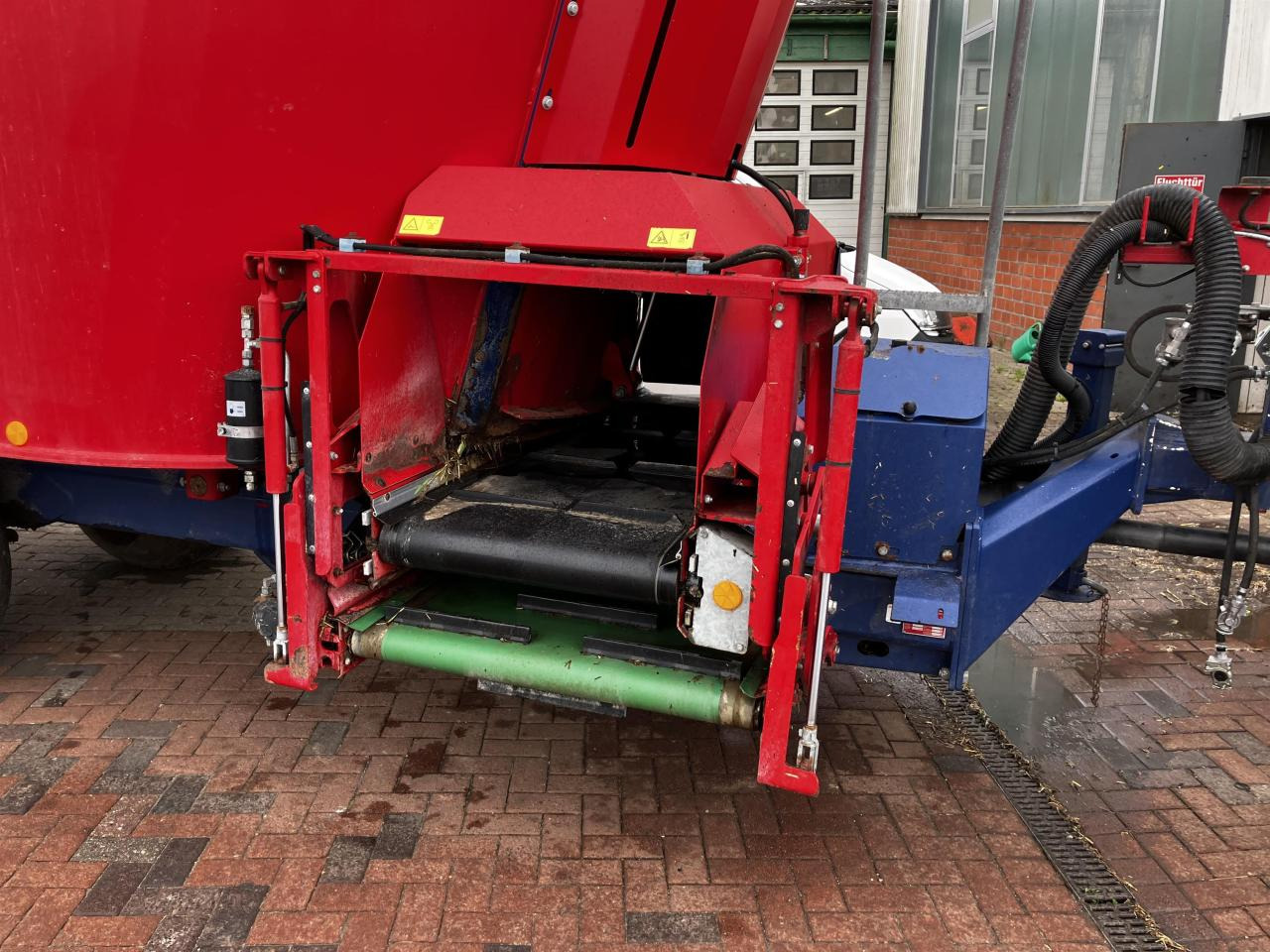 Mayer Trailed Line DUO 18 - آلة خلط وتوزيع الأعلاف: صور 4 Mayer Trailed Line DUO 18 - آلة خلط وتوزيع الأعلاف: صور 4