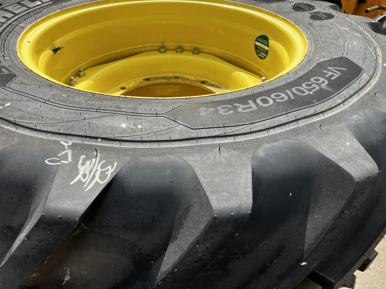 Michelin 650/60R34 VF - الإطارات - الآلات والماكينات الزراعية: صور 3 Michelin 650/60R34 VF - الإطارات - الآلات والماكينات الزراعية: صور 3