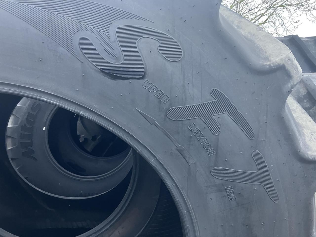 Mitas 650/75R38 - الإطارات - الآلات والماكينات الزراعية: صور 2 Mitas 650/75R38 - الإطارات - الآلات والماكينات الزراعية: صور 2