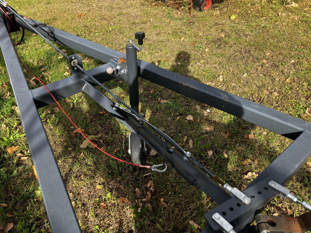 TAM Leguan Quattro 45ft - حصادة شاملة - الرأس: صور 4 TAM Leguan Quattro 45ft - حصادة شاملة - الرأس: صور 4