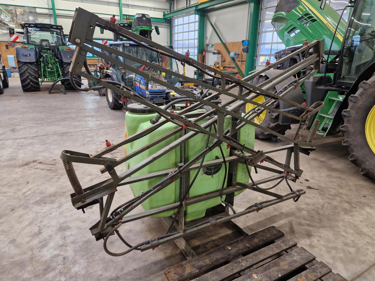 Tecnoma 800 Liter - آلة الرش المعلقة: صور 3 Tecnoma 800 Liter - آلة الرش المعلقة: صور 3