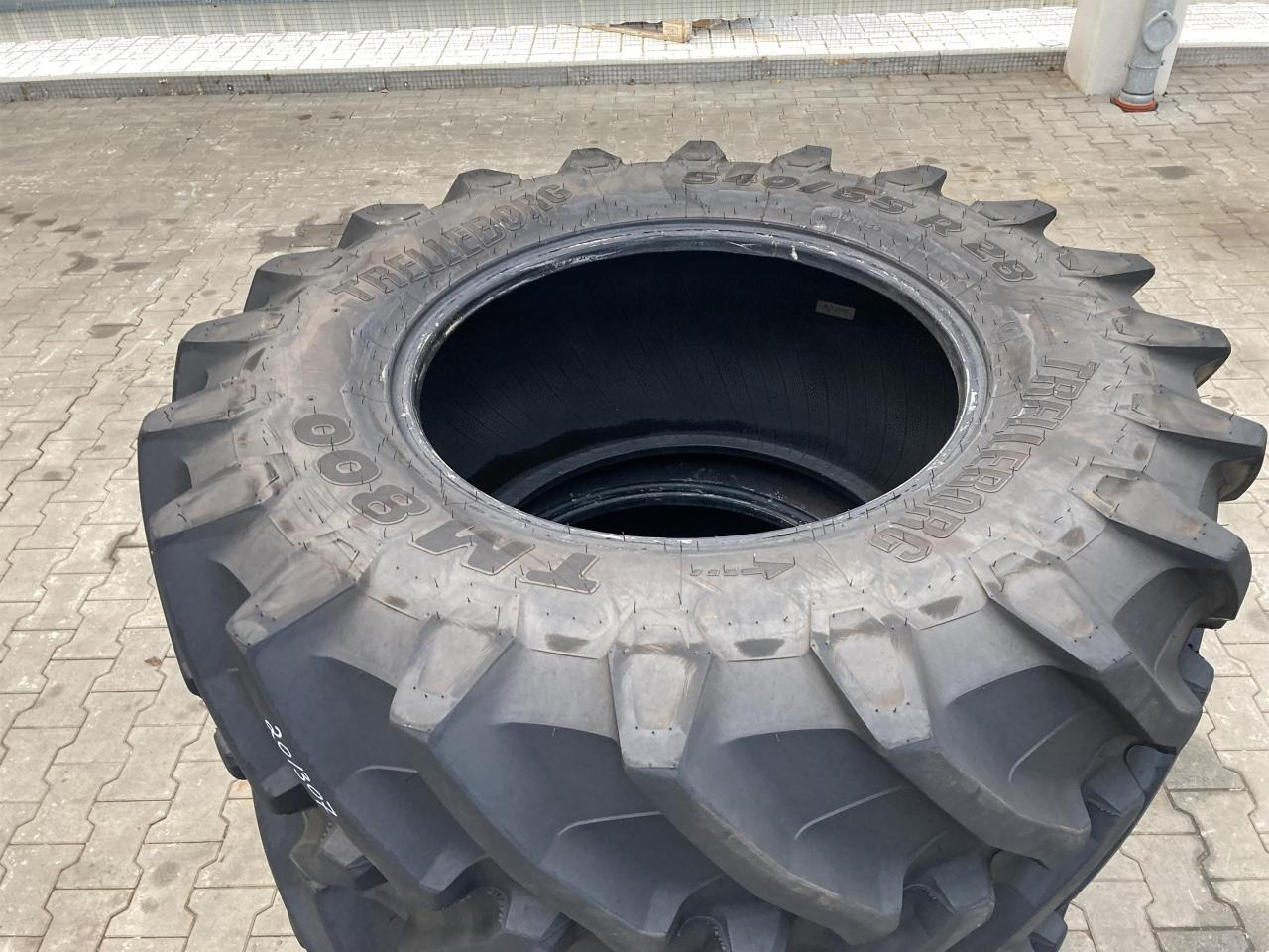 Trelleborg 540/65R28 - الإطارات - الآلات والماكينات الزراعية: صور 2 Trelleborg 540/65R28 - الإطارات - الآلات والماكينات الزراعية: صور 2
