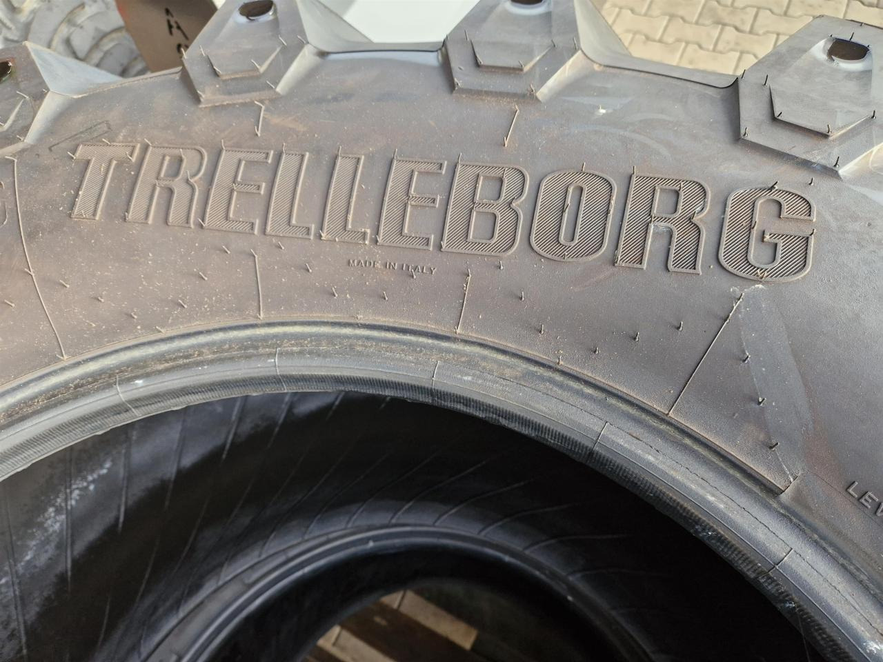 Trelleborg 600/65R28 - الإطارات - الآلات والماكينات الزراعية: صور 3 Trelleborg 600/65R28 - الإطارات - الآلات والماكينات الزراعية: صور 3