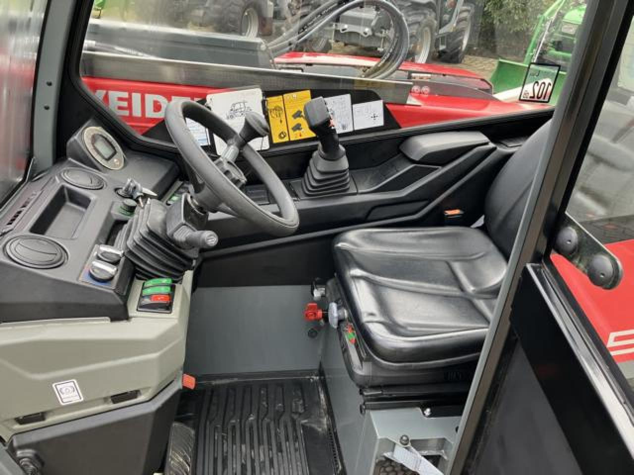 Weidemann T4512 - رافعة تلسكوبية: صور 4 Weidemann T4512 - رافعة تلسكوبية: صور 4