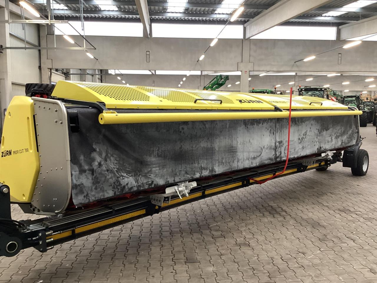 Zürn Profi Cut 700 - معدات حصادة الأعلاف: صور 4 Zürn Profi Cut 700 - معدات حصادة الأعلاف: صور 4