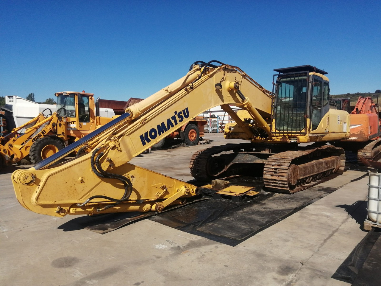 EXCAVADORA kOMATSU PC340NLC-7 - حفارات زحافة: صور 1 EXCAVADORA kOMATSU PC340NLC-7 - حفارات زحافة: صور 1