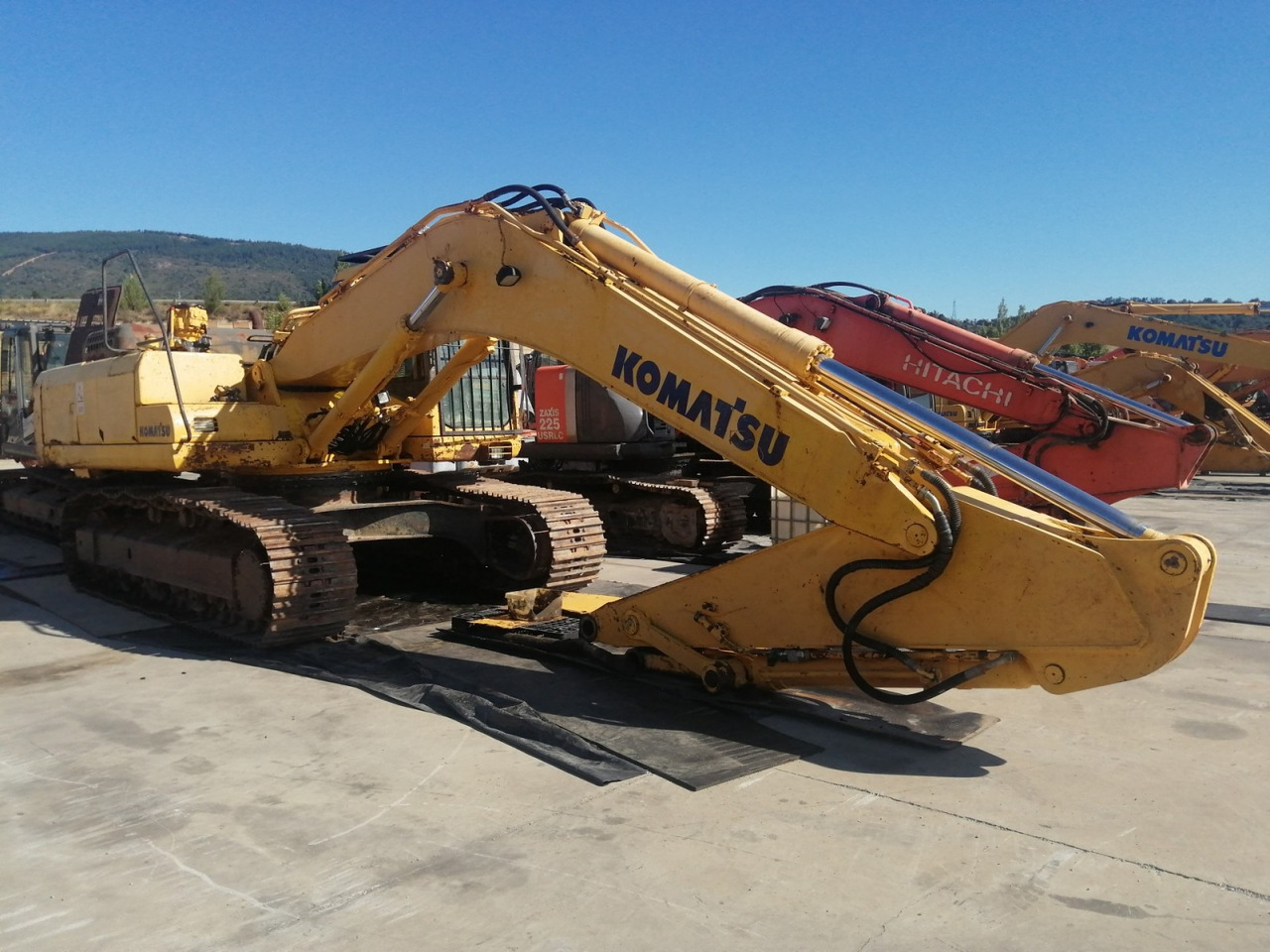 EXCAVADORA kOMATSU PC340NLC-7 - حفارات زحافة: صور 3 EXCAVADORA kOMATSU PC340NLC-7 - حفارات زحافة: صور 3