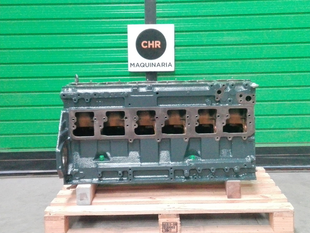 Engine KOMATSU SAA6D125E-3 - المحرك - آلات البناء: صور 3 Engine KOMATSU SAA6D125E-3 - المحرك - آلات البناء: صور 3