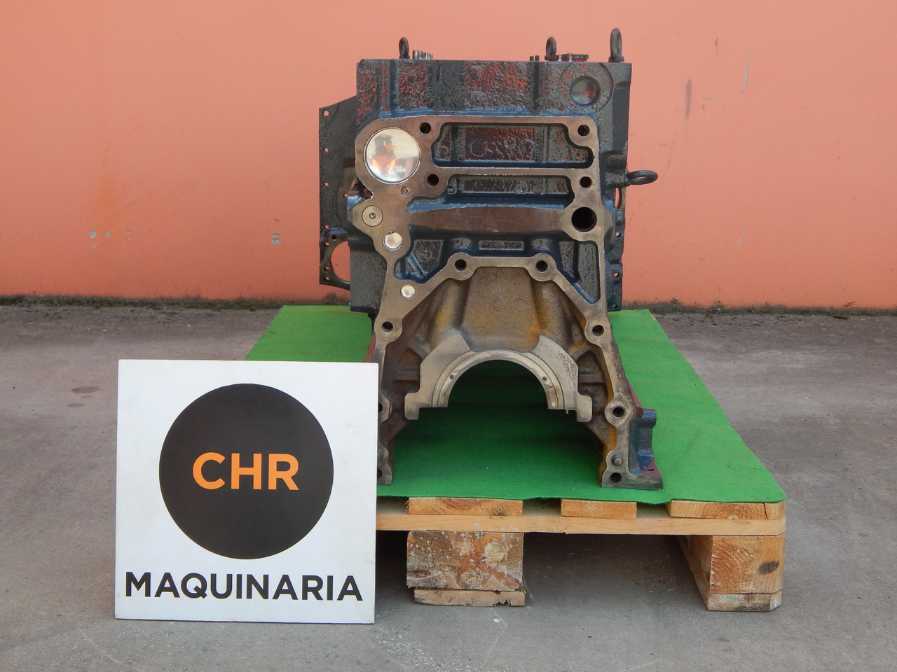 Engine KOMATSU - المحرك - آلات البناء: صور 3 Engine KOMATSU - المحرك - آلات البناء: صور 3