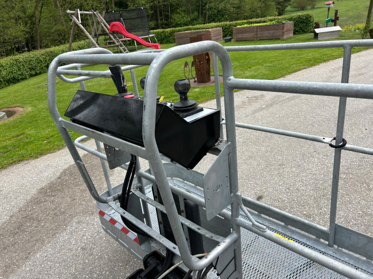 رافعات سلة مفصلية Manitou 200 ATJ Gelenkteleskoparbeitsbühne: صور 14 رافعات سلة مفصلية Manitou 200 ATJ Gelenkteleskoparbeitsbühne: صور 14