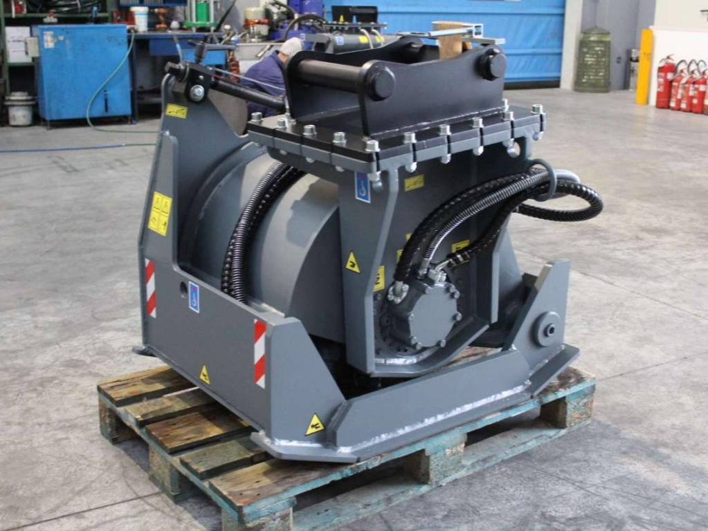 CM CM Crusher FSE 45.15 - ماكينات لصقل الأسفلت, ملحقات: صور 1 CM CM Crusher FSE 45.15 - ماكينات لصقل الأسفلت, ملحقات: صور 1
