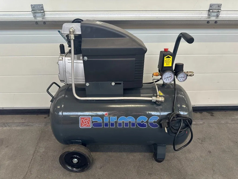 Airmec FIAC 2 PK 170 L / min 8 Bar Elektrische Zuigercompressor Overstock - ضاغط الهواء: صور 1 Airmec FIAC 2 PK 170 L / min 8 Bar Elektrische Zuigercompressor Overstock - ضاغط الهواء: صور 1