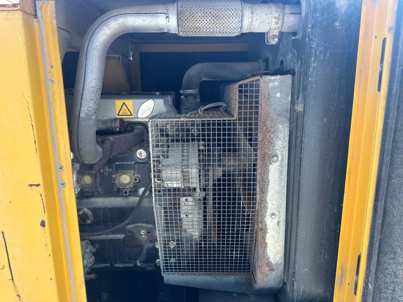 Atlas-Copco QAS 48 Perkins Mecc Alte Spa 60 kVA Silent generatorset - مجموعة المولدات: صور 5 Atlas-Copco QAS 48 Perkins Mecc Alte Spa 60 kVA Silent generatorset - مجموعة المولدات: صور 5