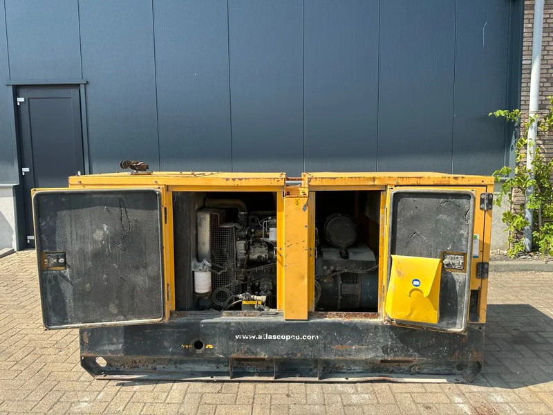 Atlas-Copco QAS 48 Perkins Mecc Alte Spa 60 kVA Silent generatorset - مجموعة المولدات: صور 2 Atlas-Copco QAS 48 Perkins Mecc Alte Spa 60 kVA Silent generatorset - مجموعة المولدات: صور 2